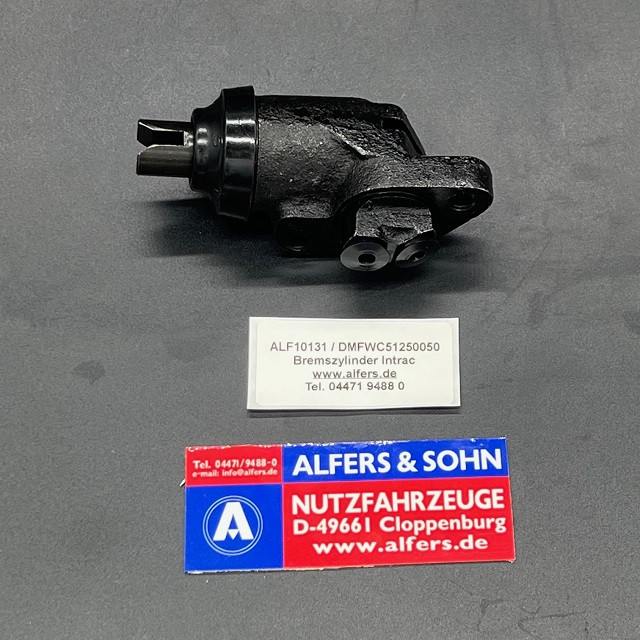 Bremszylinder für Deutz Intrac  2002 / 2003 ohne Allrad