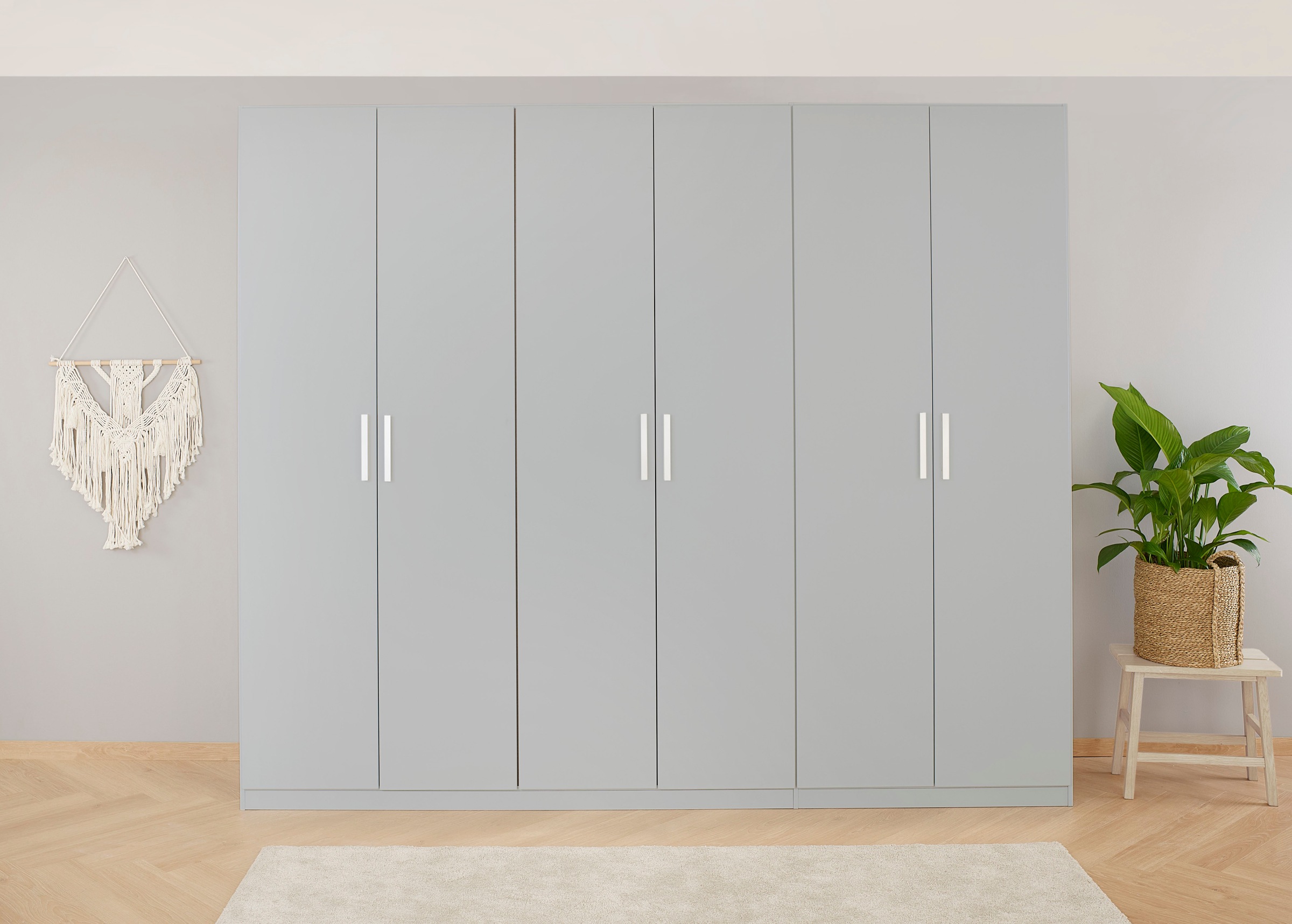 rauch Drehtürenschrank 'Kleiderschrank Schrank Garderobe KOLUNA mit Dekor-Front' Breiten 181/226/271/315 cm Höhen 210/229 cm, inkl. 2 Innenschubladen sowie extra Einlegeböden MADE IN GERMANY