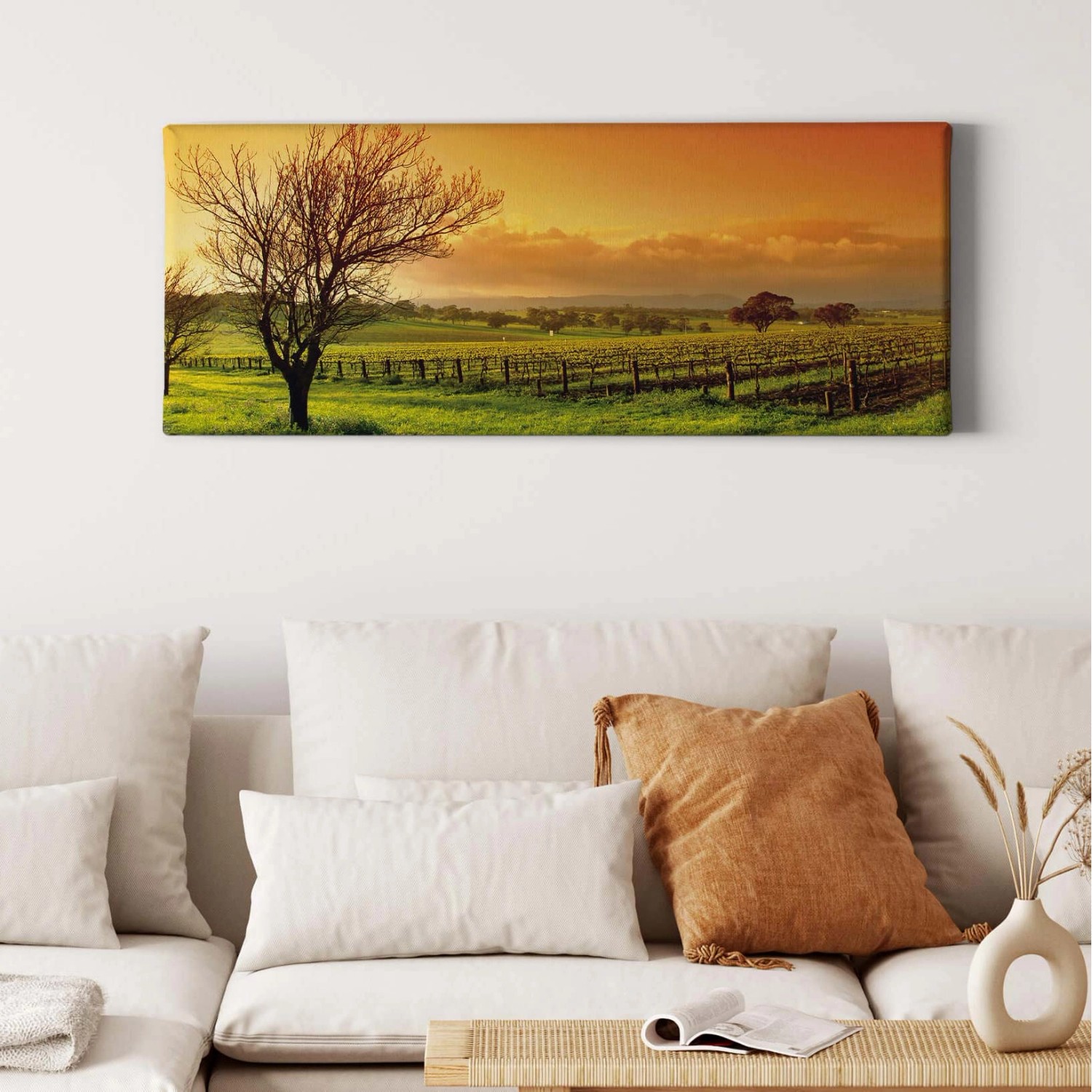 Bricoflor Leinwand Mit Landschaft In Grün Und Orange Leinwand Bild Mit Feld Im Sonnenuntergang Und Baum Herbst Wandbild Für Schlafzimmer Und Flur