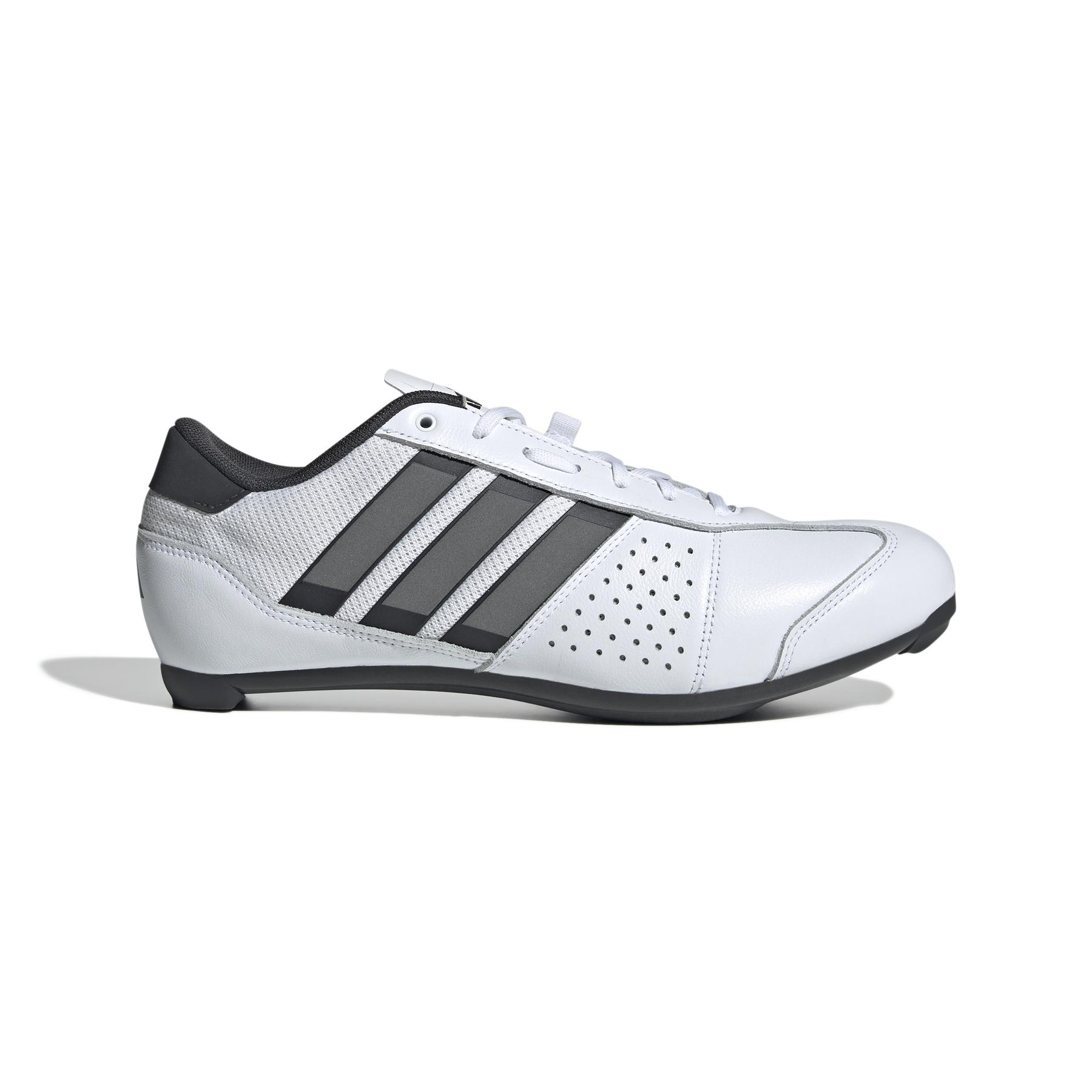 Schuhe adidas Heritage