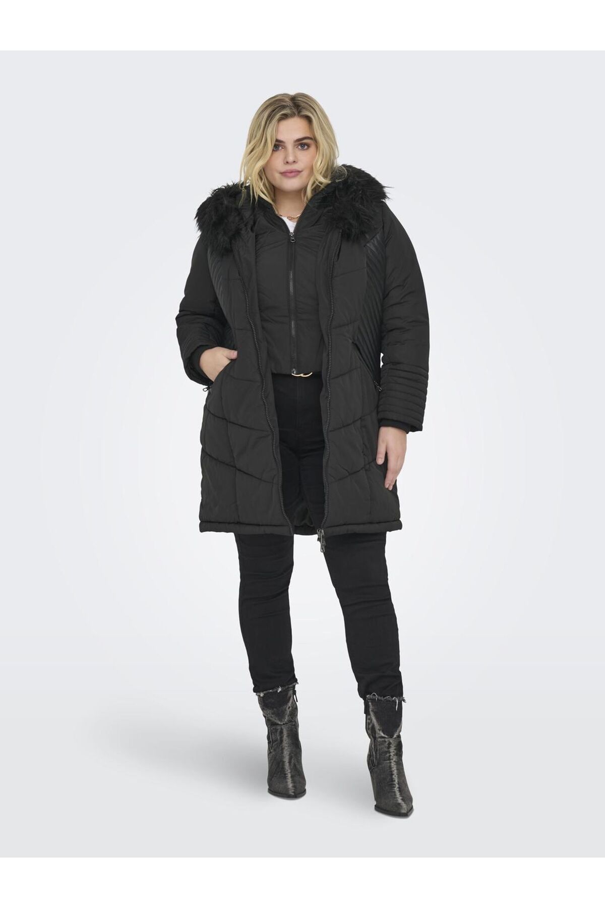 Only Carmakoma Kamin Carlinette Kamin für Damen - 50