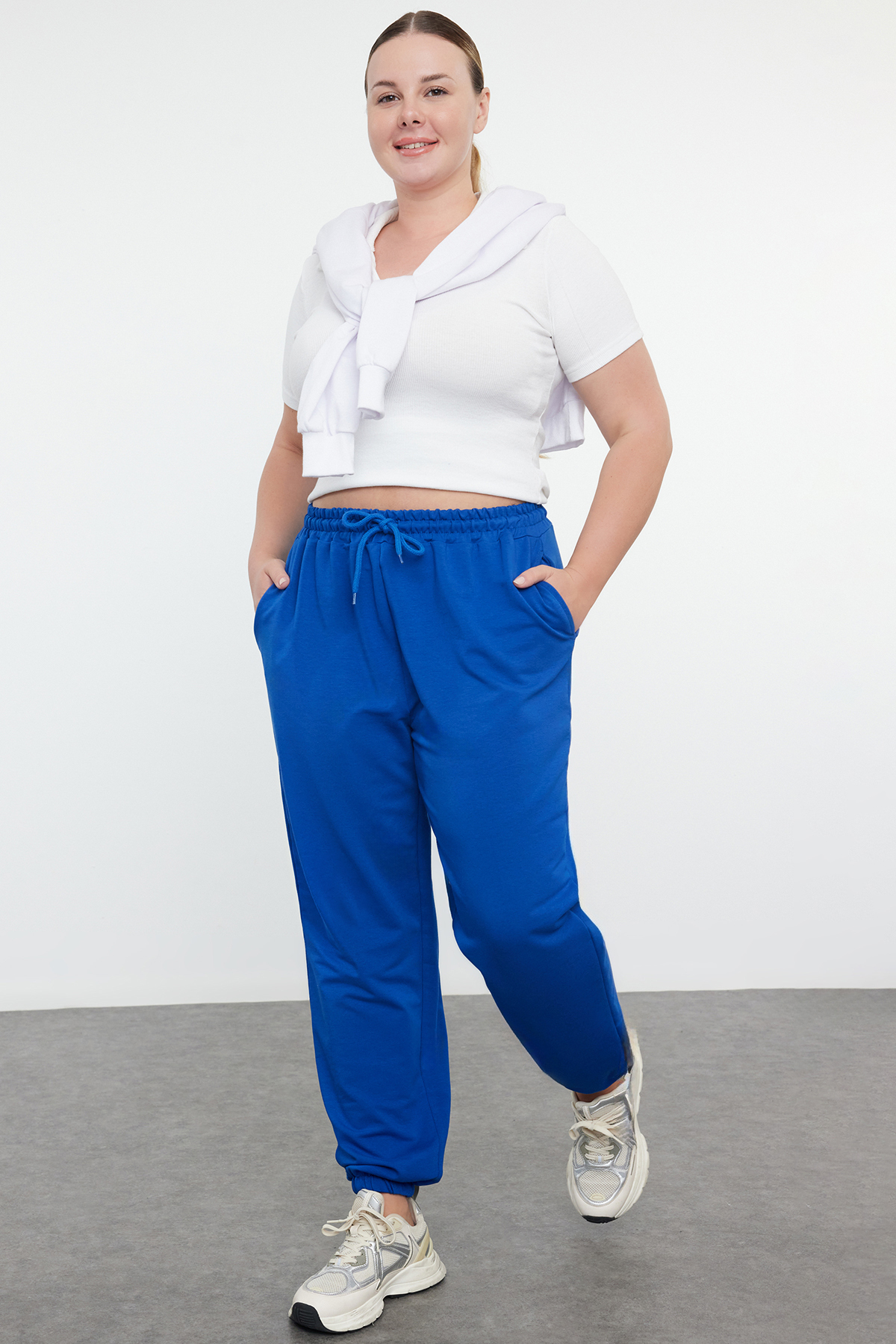 Trendyol Curve Indigo-jogginghose Mit Elastischem Bein, Gestrickte Jogginghose In Übergröße für Damen - 6XL