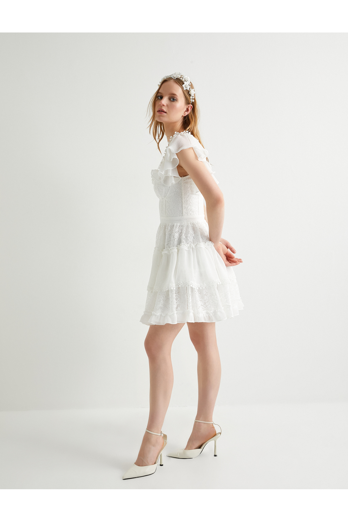 Koton Minispitze Brautkleid Mit Herzkragen Und Kurzen Tüllärmeln für Damen - 38