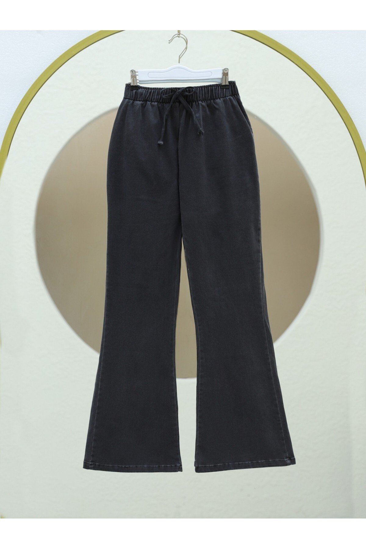 Modamorfo Geräucherte Jeanshose Mit Spanischem Bein Und Spitzendetail für Damen - 36