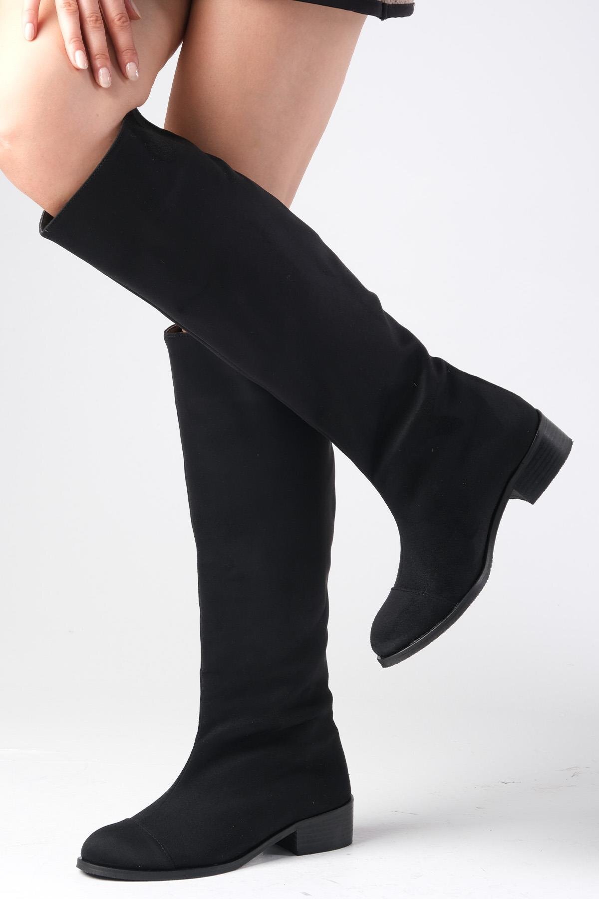 Mio Gusto Parley – Schwarzes Wildleder – Reißverschlusslose Reitstiefel Mit Flachem Absatz für Damen - 39