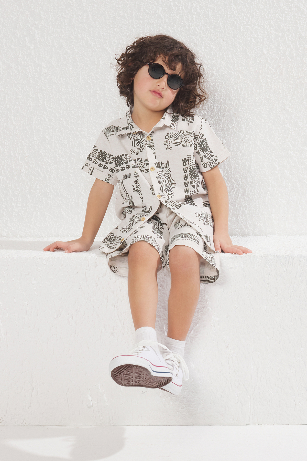 TRENDYOLKIDS Beige Männliches Kind Baumwolle Bedrucktes Gewebtes Hemd Shorts Bottom-top-anzug für Herren - 8–9 Jahre