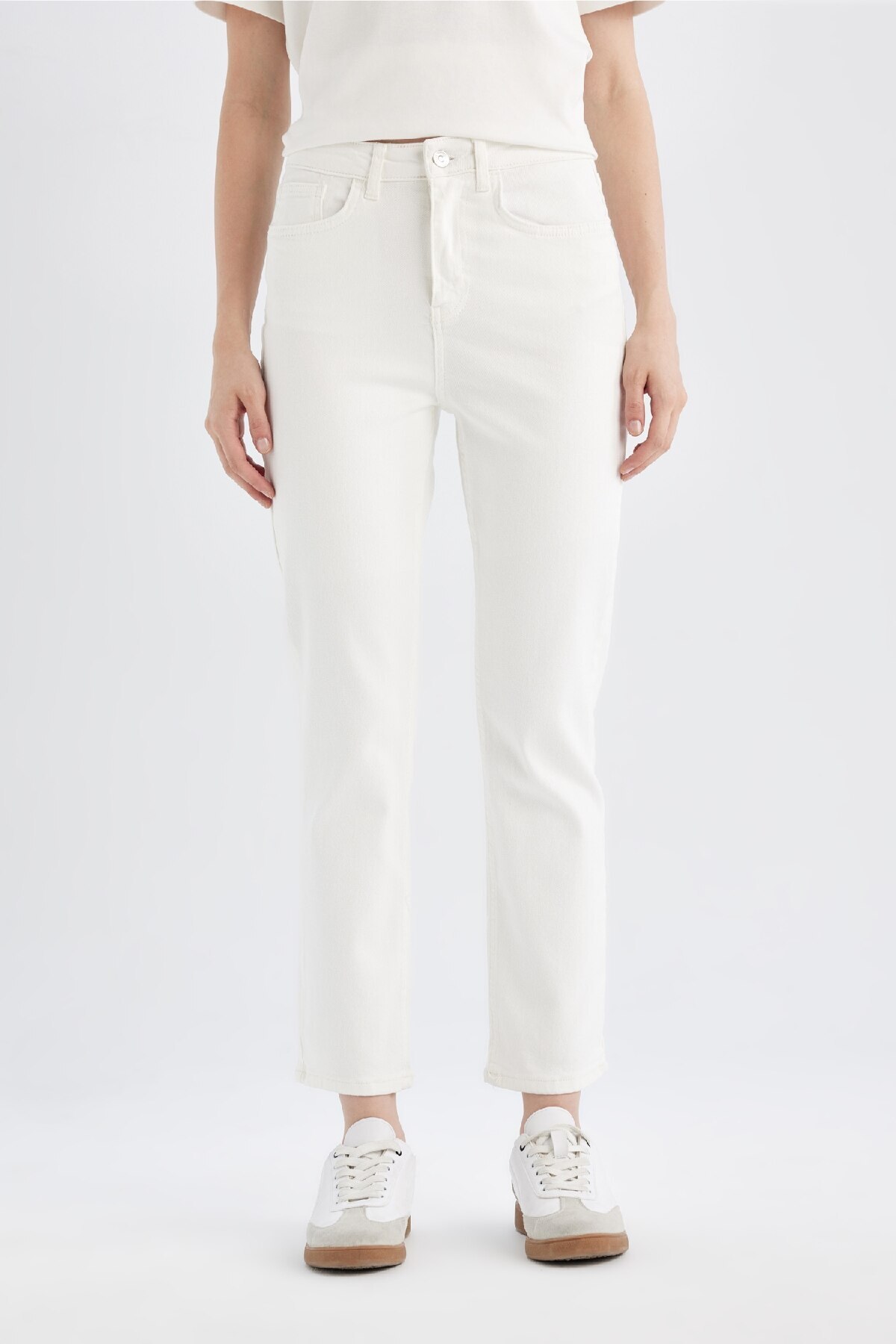 DeFacto Mary Vintage Straight Fit, Hohe Taille, Knöchellang, Weiße Jeanshose C1318ax24sm für Damen - 40