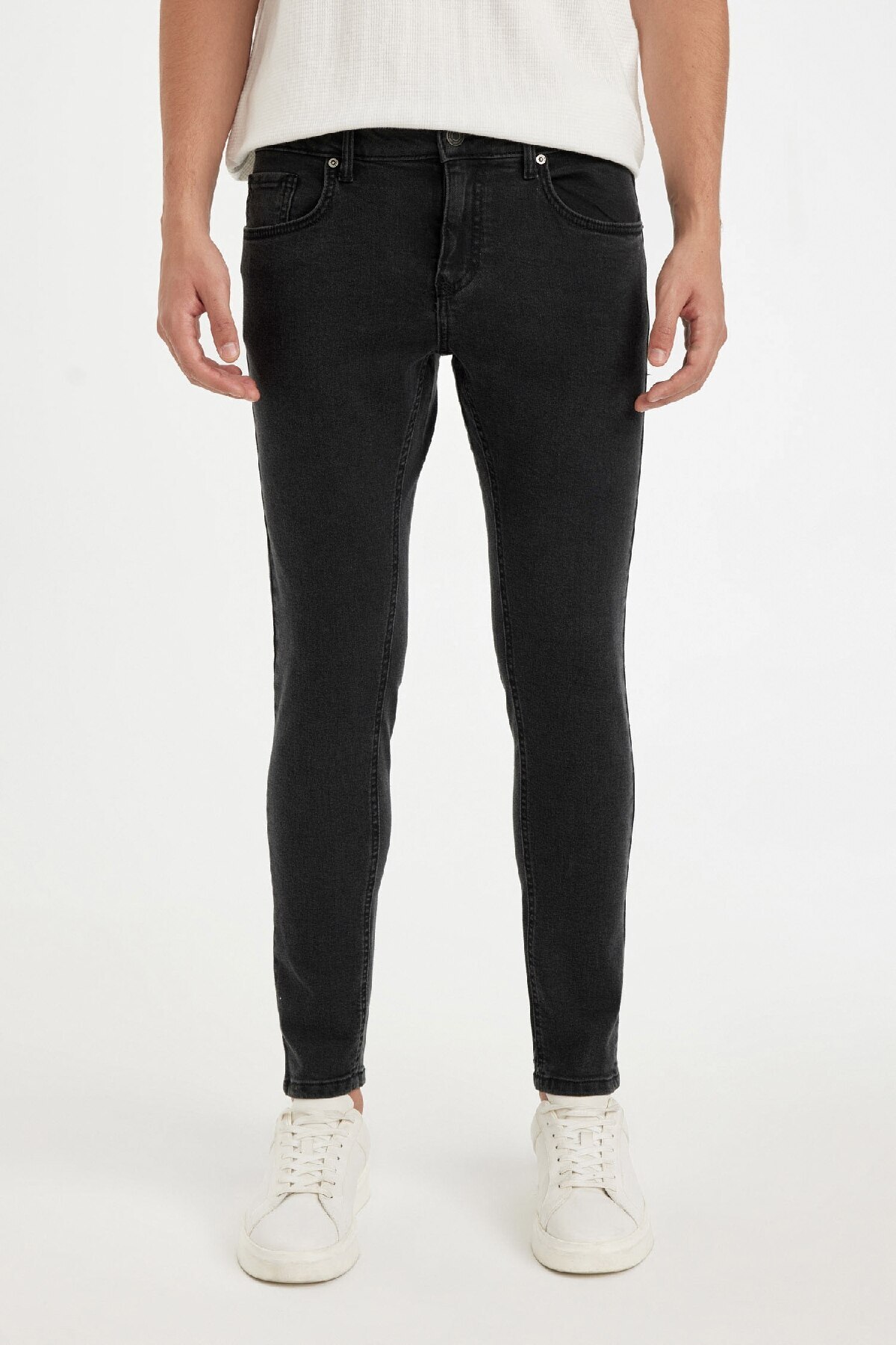 DeFacto Super Skinny Extra Skinny Fit Jeanshose Mit Normaler Taille Und Extra Schmalem Bein A6941ax23au für Herren - 34/32