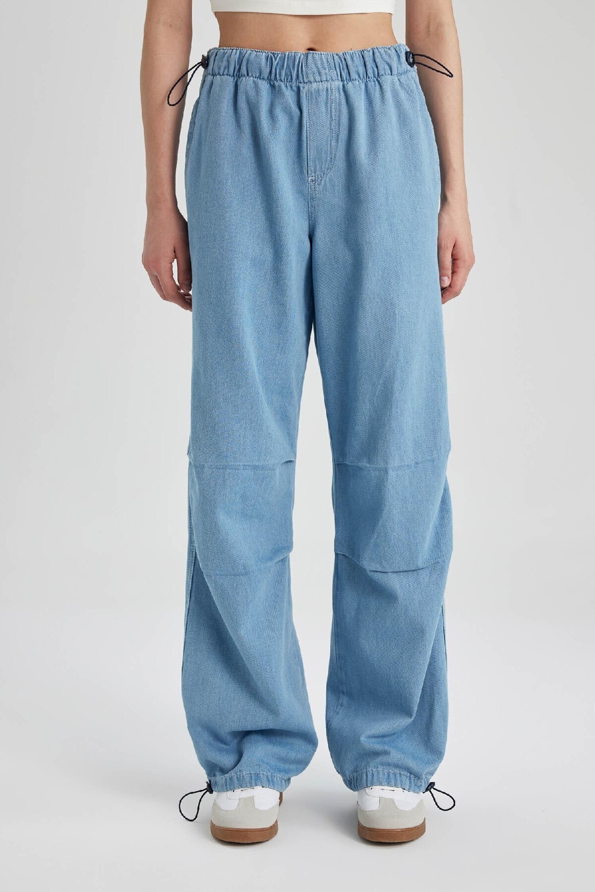 DeFacto Knöchellange Fallschirm-jeanshose Mit Hoher Taille Im Jogger-stil, C1321ax24sm für Damen - 32