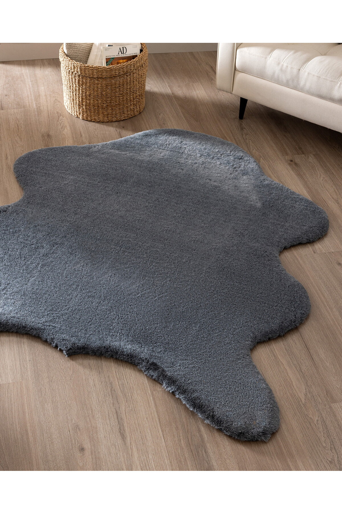 Madame Coco Armend Post - 150 x 180