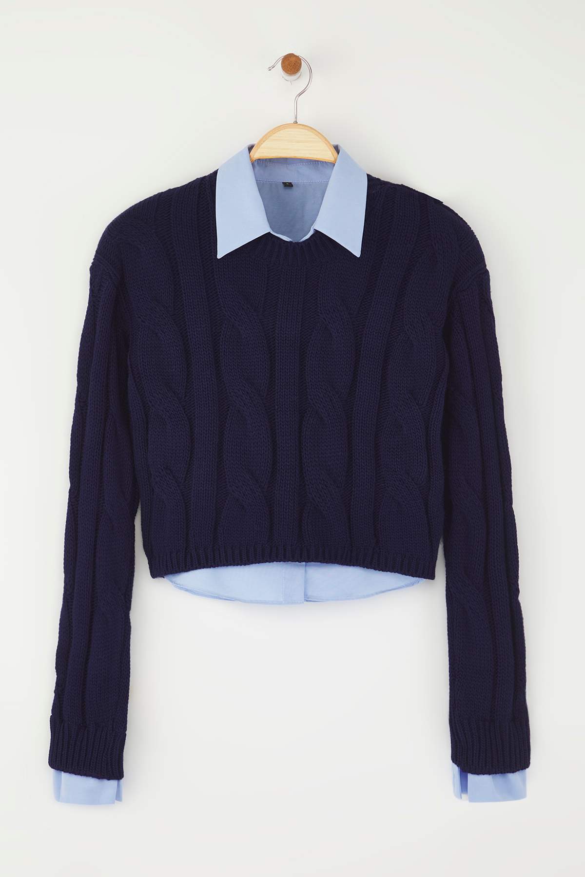 Trendyol Collection Marineblaues, Mit Hemden Verziertes, Detailliertes Crop-strickpullover für Damen - S