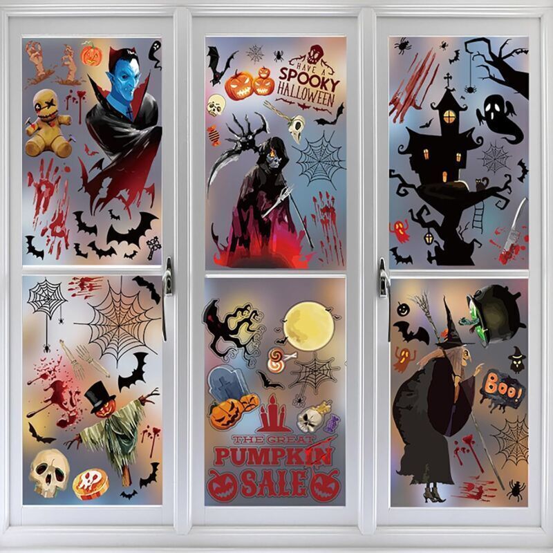 Realistisches Design: Die Halloween-Fensteraufkleber enthalten 9 Bögen mit verschiedenen Halloween-Motiven, wie zum Beispiel Geistern.