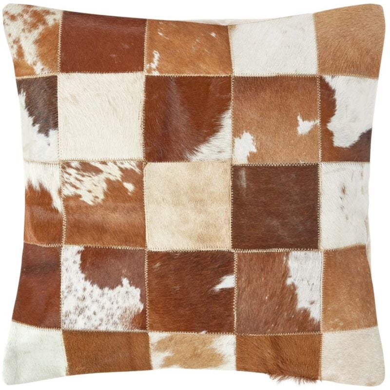 Homescapes - Patchwork Kissen Leder 45x45 cm, Fell-Kissen creme-braun kariert