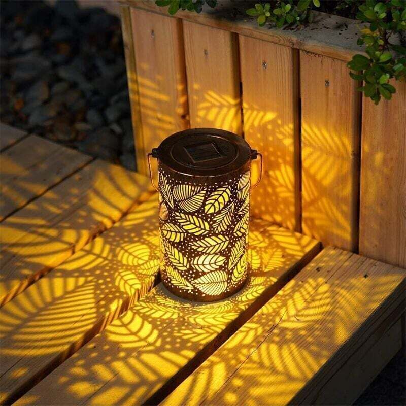 Solarlaterne für den Garten, wasserdichte Hängeleuchte aus Metall für den Außenbereich, ideal für Gärten, Terrassen, Hinterhöfe und Einfahrten - A