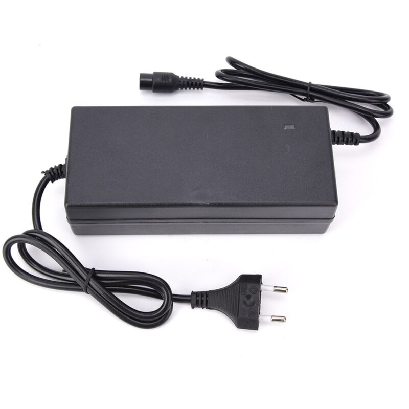 Tragbares Universal-Ladegerät aus Kunststoff, 60 V, 12 Ah, für Elektroroller/Fahrräder, DC 67,2 V, 2 A, EU-Stecker 100–240 V