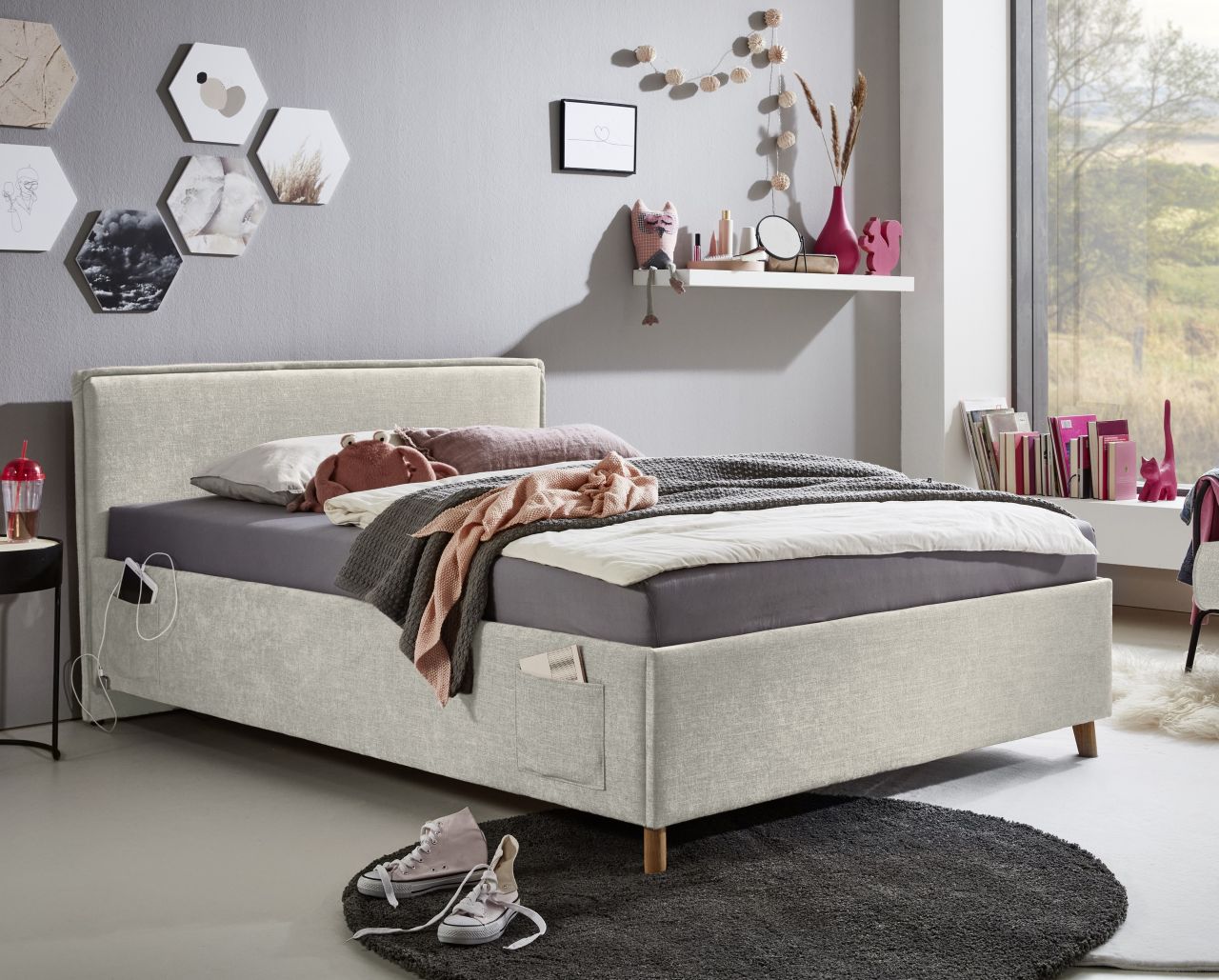 Polsterbett in 3 Größen Jugendbett Polsterliege USB-Anschluss Beige