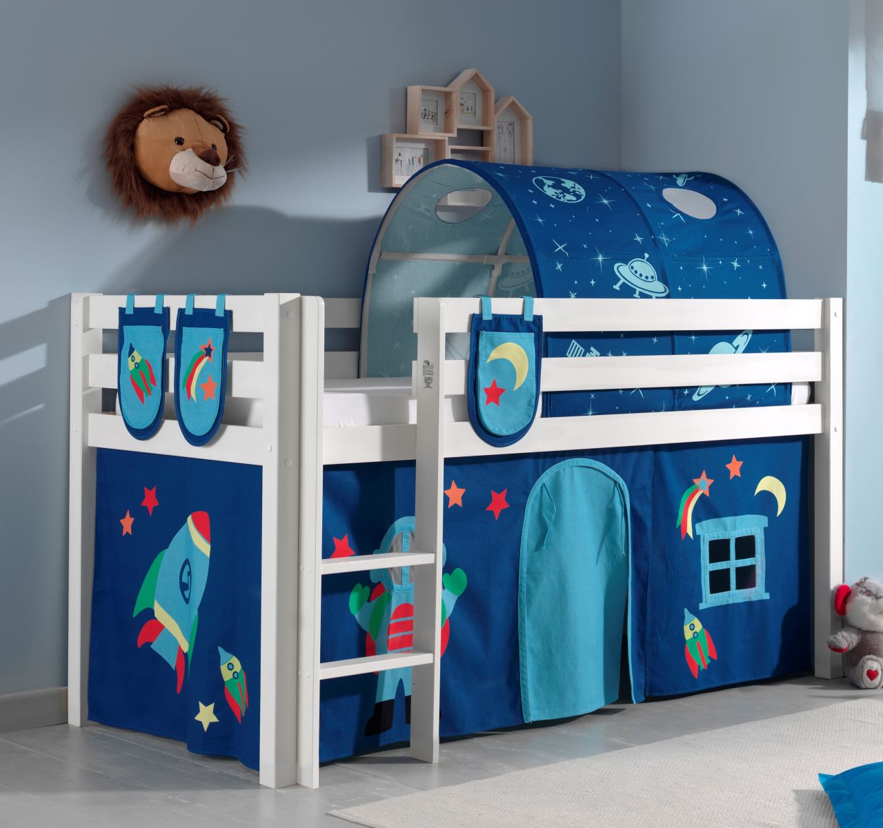 Vipack: PINO Spielbett 90 x 200 und Textilset 'Astronaut' - Kiefer massiv Weiß