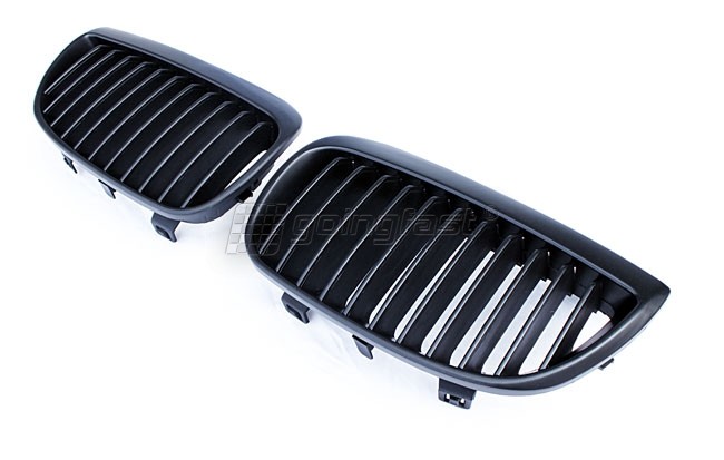 PREMIUM Kühlergrill Sportgrill Gitter Front Grill Schwarz für BMW E81 E87