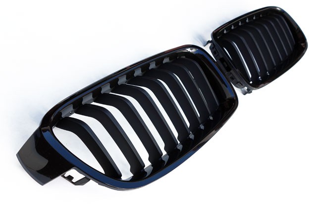 PREMIUM Kühlergrill Sport Grill Gitter Schwarz Glanz für BMW F30 F31