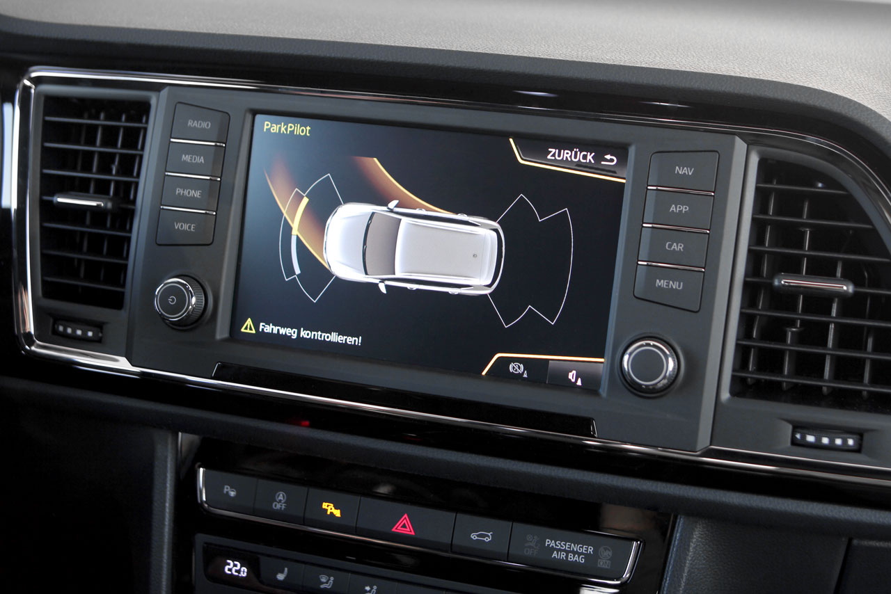 Komplett-Set APS+ plus (optische Anzeige) Front und Heck für Seat Ateca KH7