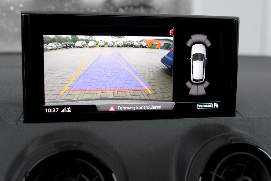 Original Kufatec Komplett- Set Nachrüstung Rückfahrkamera + Kabelbaum + Codier Dongle für Audi Q2 GA