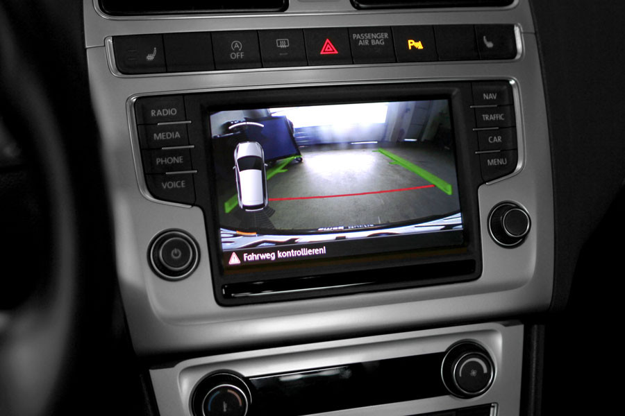 Original Kufatec Komplett- Set Nachrüstung Rückfahrkamera + Kabelbaum für VW Polo 6C