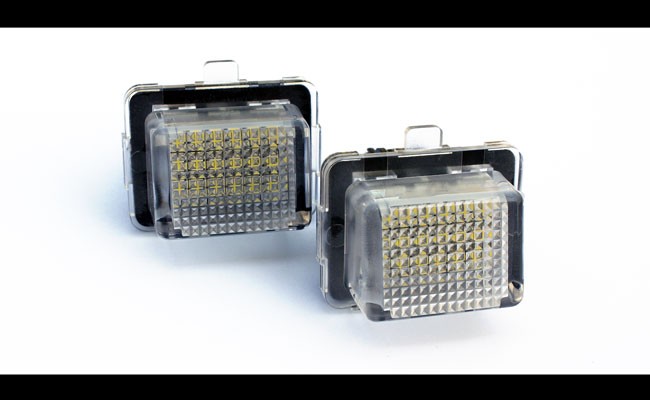 2x LED PREMIUM Kennzeichenbeleuchtung SMD für Mercedes W204 S204 W212 C207 W221 S216