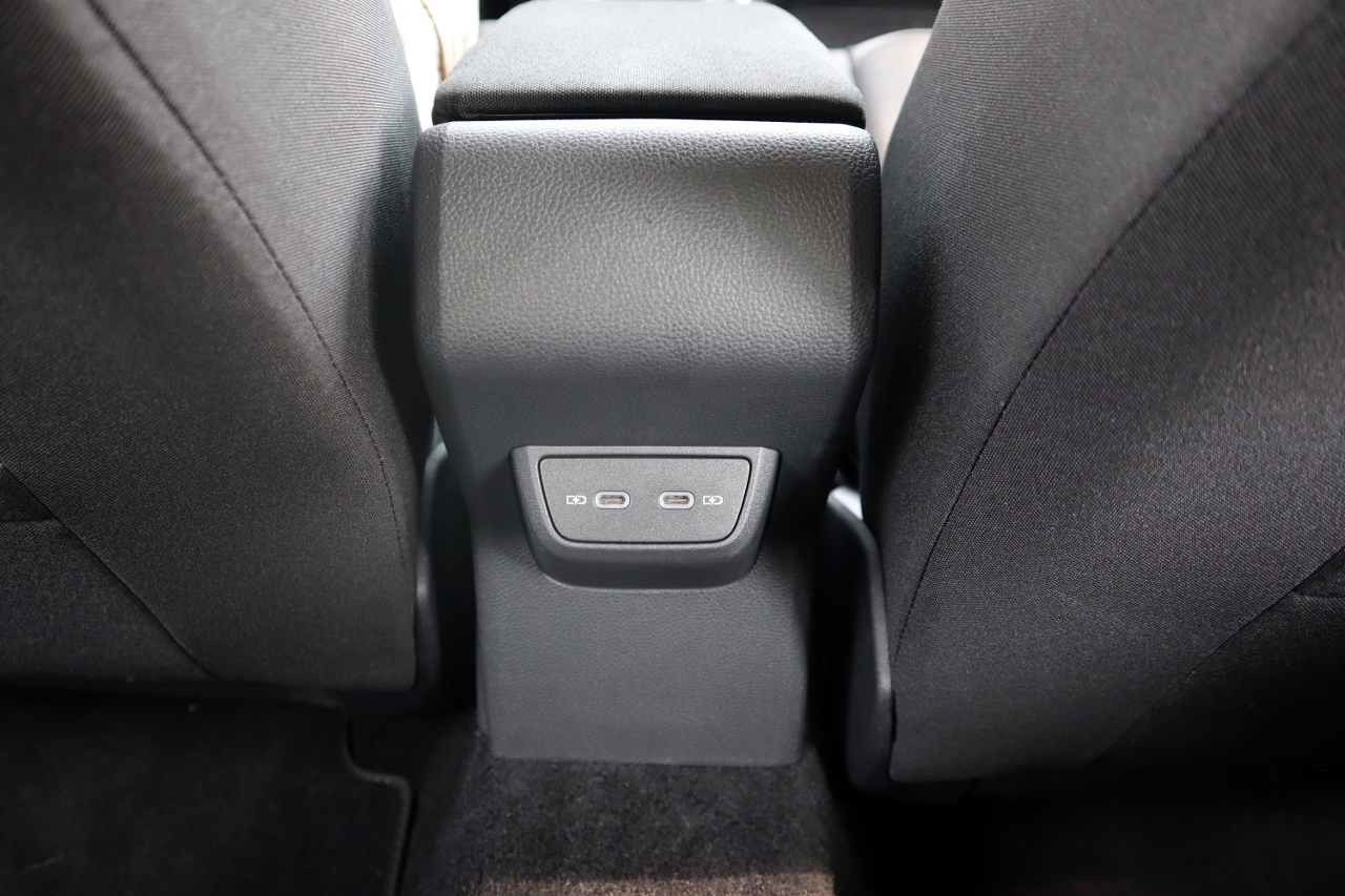 Original Kufatec Komplett Set USB Hub Nachrüstung für VW Taigo CS