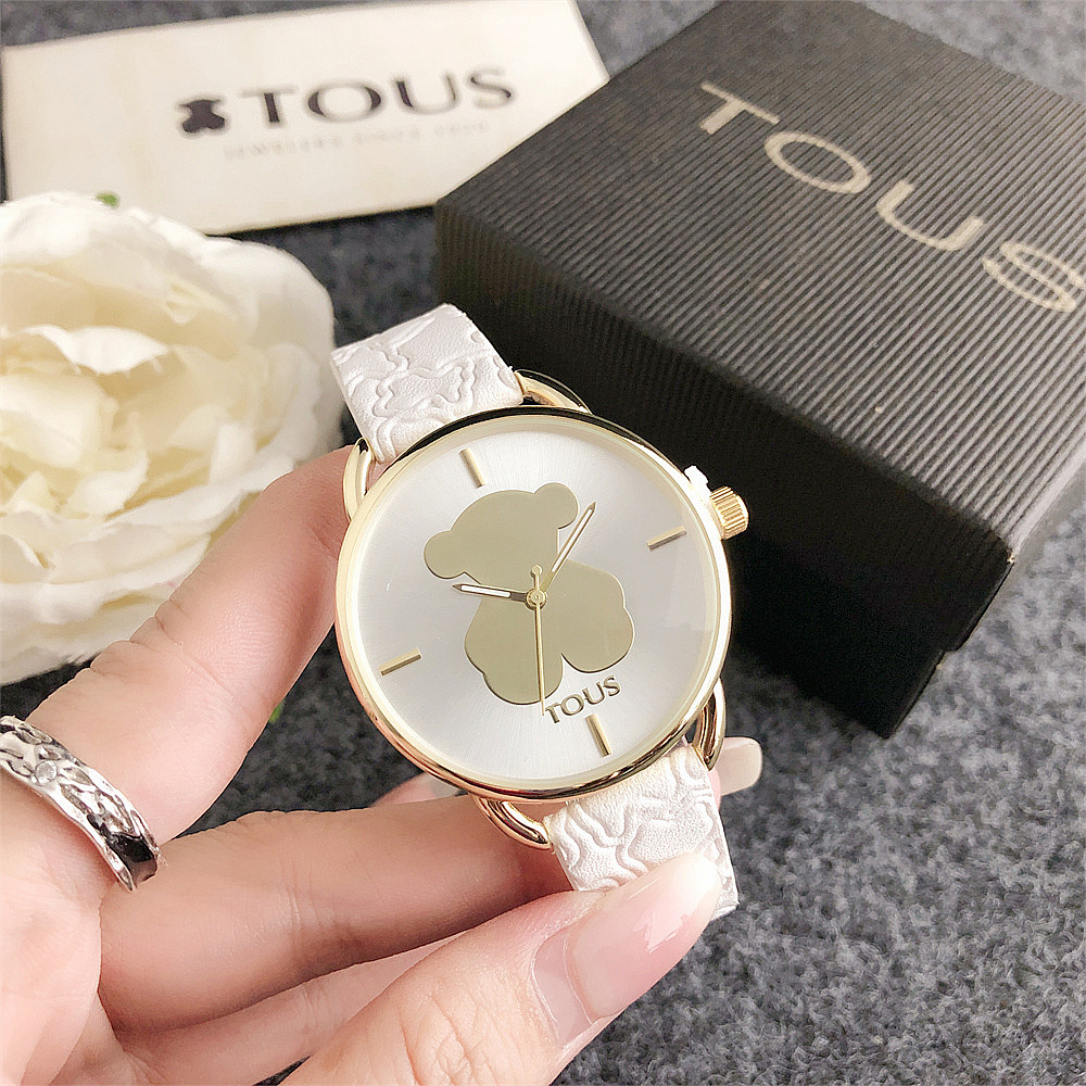 TS TO U'S Luxury Bear Co-branded Trendy Fashion Lambskin strap Silver-plated dial Men's and Women's waterproof wristwatch 38.1MM Made in China