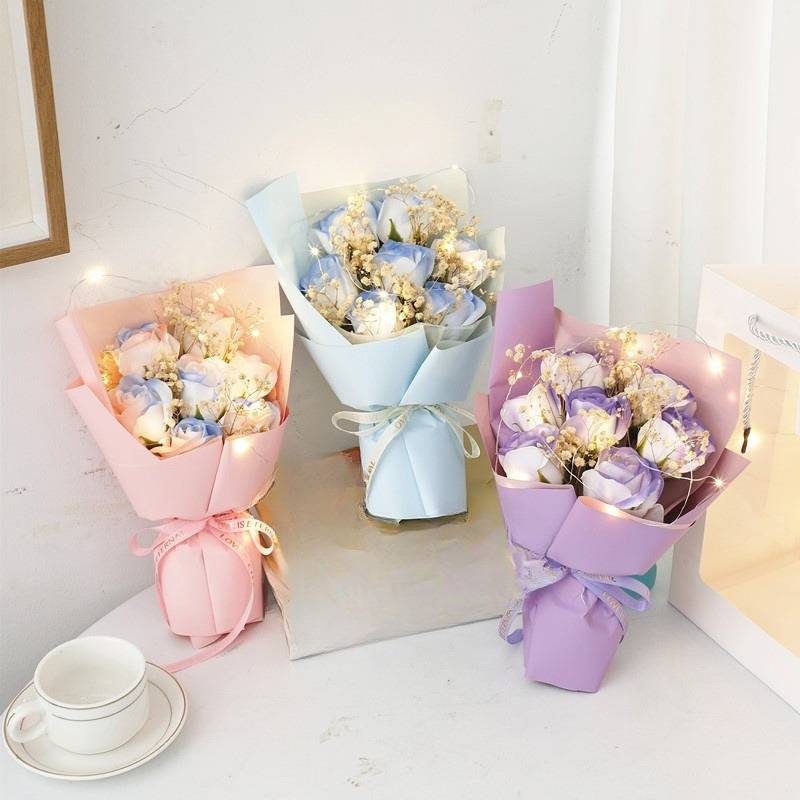 Christmas Rose Soap Flower Creative Crushed Ice Blue Hand held Bouquet Gypsophila Dry Flower Valentine's Day Rose Bouquet