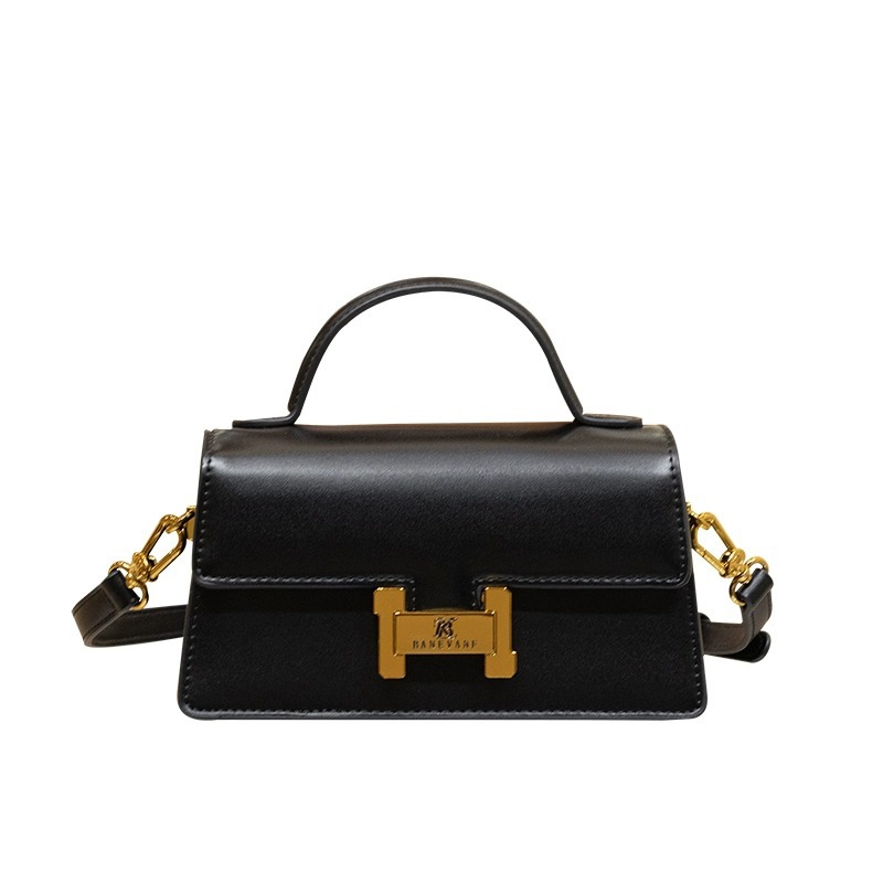 Hong Kong genuine leather handbag for women in 2024, new fashionable beauty bag, trendy shoulder bag, crossbody small square bag, small bag