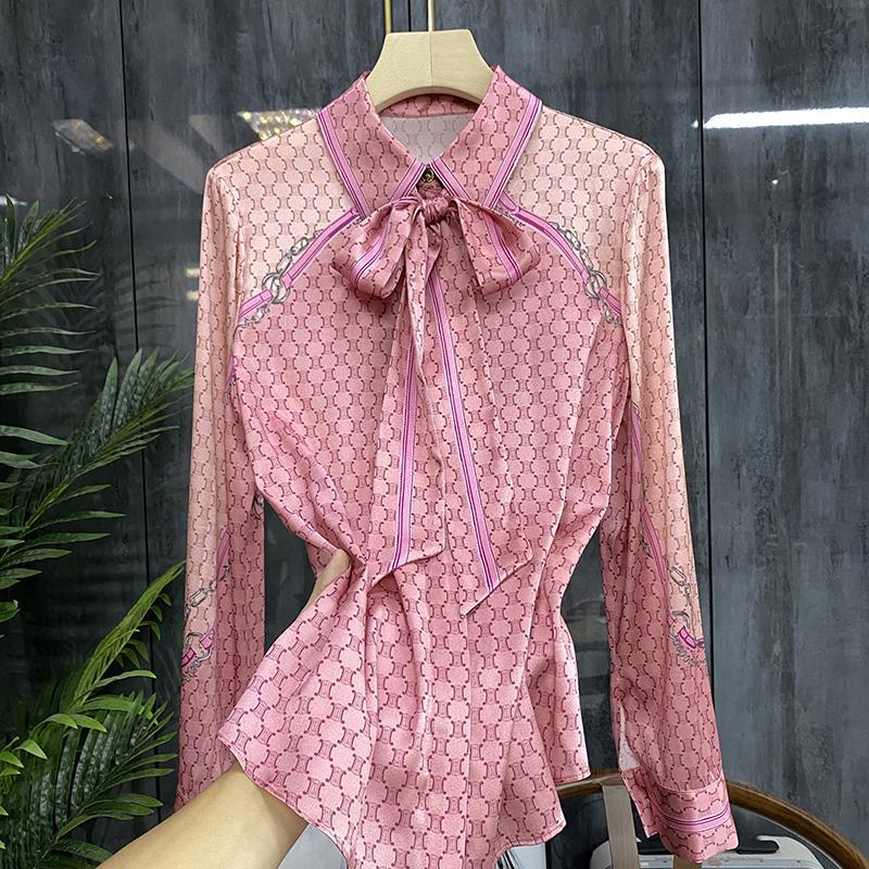 Women's The elegant temperament of the upper body is so beautiful! Women's imitation silk ribbon shirt