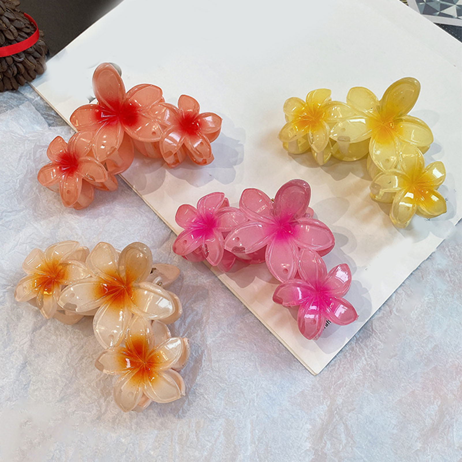 Flower Shape Hair Claw Strong Grip Anti-slip Hair Clip Shower Back Head Hair Clip Vacation Hair Accessories