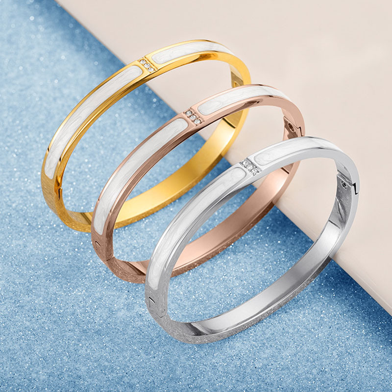 Cross border hot selling titanium steel bracelet white epoxy 18K gold stainless steel bracelet bracelet titanium steel jewelry accessories
