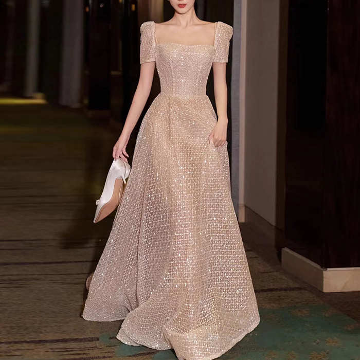 Elegant Square Neck Wedding Dress - Slim Fit Bridal Gown With Sparkling Sequins (A-Line Silhouette Lightweight Tulle For Ceremony & Evening Banquet)