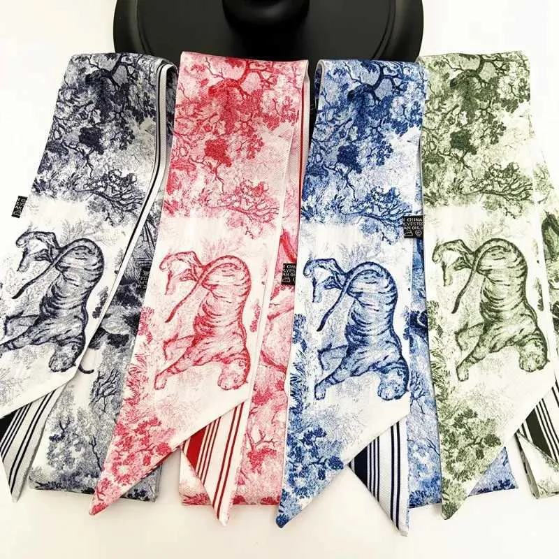 Hand drawn forest animal double-layer twill silk bag handbag handle ribbon hair headband neck scarf fashion gift Y241121