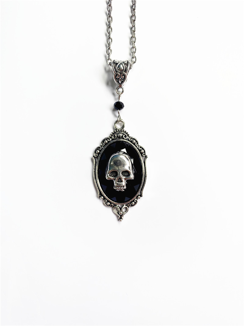 Necklaces Gothic Vampire Skull Pendant Necklace