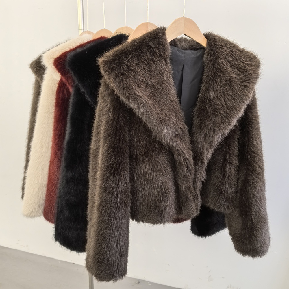 Damenbekleidung ​Luxus-Fuchspelzmantel, kurze Damenjacke, Wintermode, Kunstpelzmantel mit Lederbesatz, anpassbare Farben und Größen​