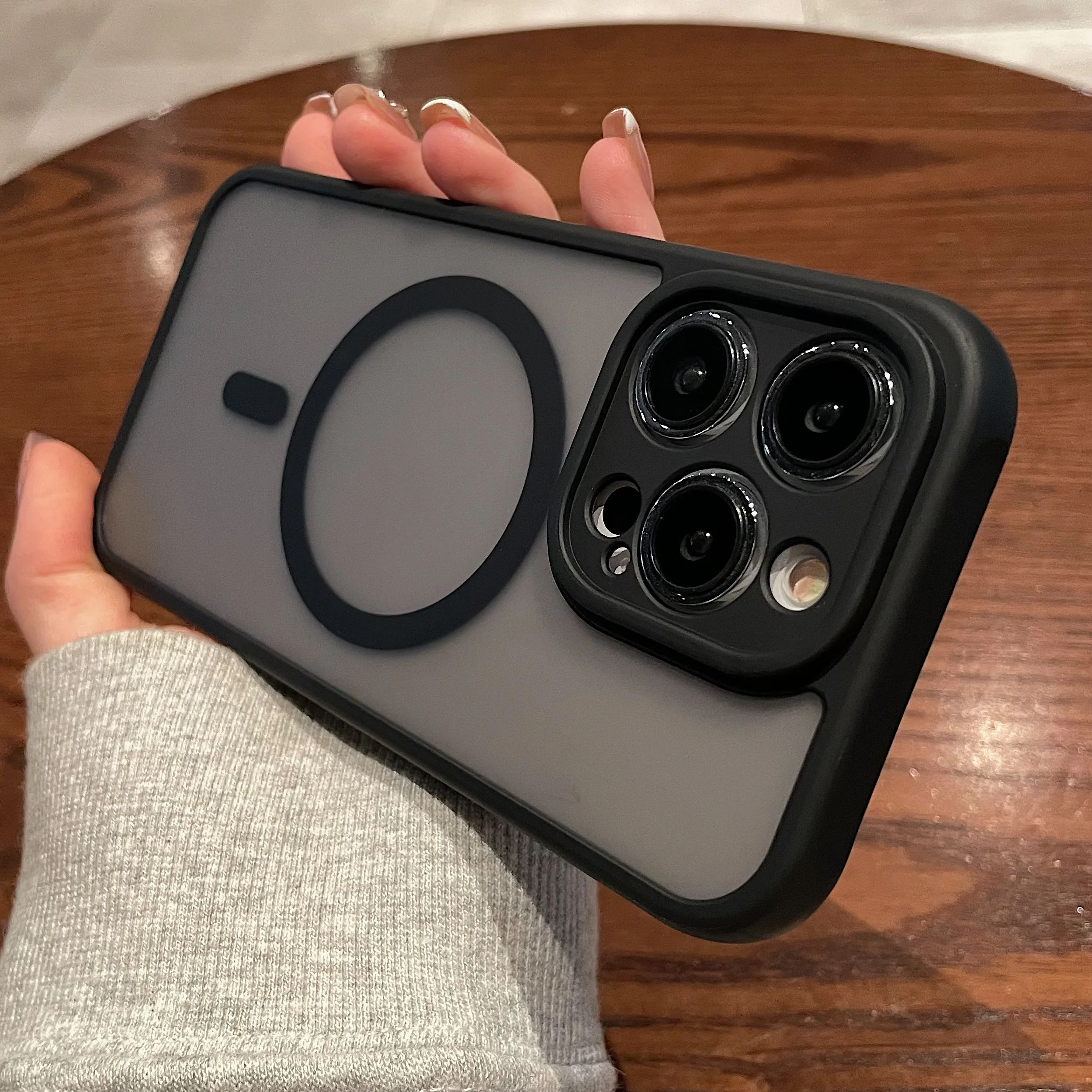 Original Translucent Matte Magnetic For Magsafe Case For iPhone 16 15 14 Plus 13 12 11 Pro Max Wireless Charge Cool Armor Cover