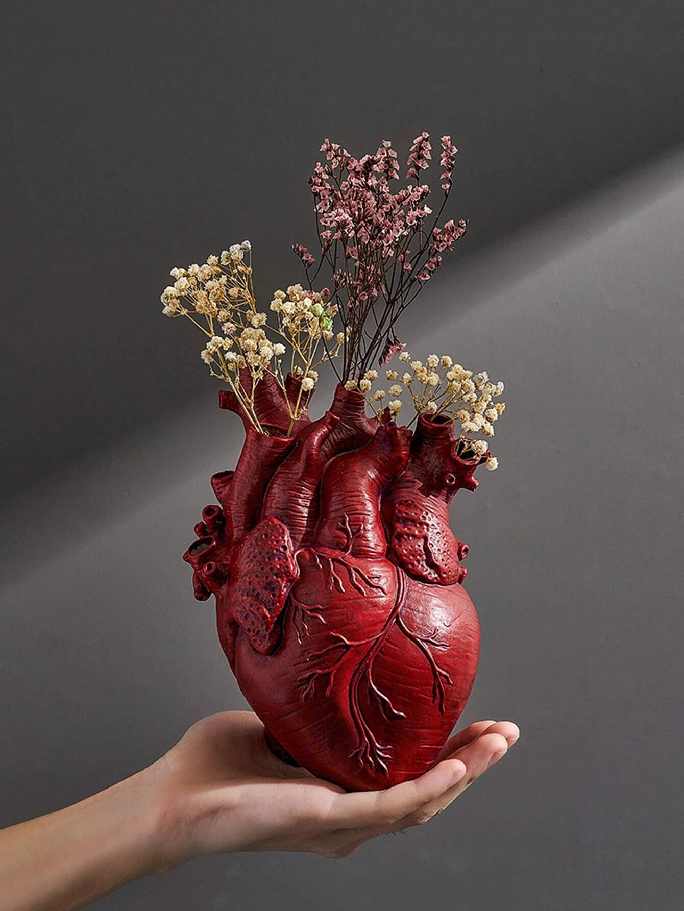 Gothic Anatomical Heart Resin Vase, Realistic Wicked Design, Vintage Decorative Flower Stand For Indoor & Outdoor Use, Gothic Home Decor