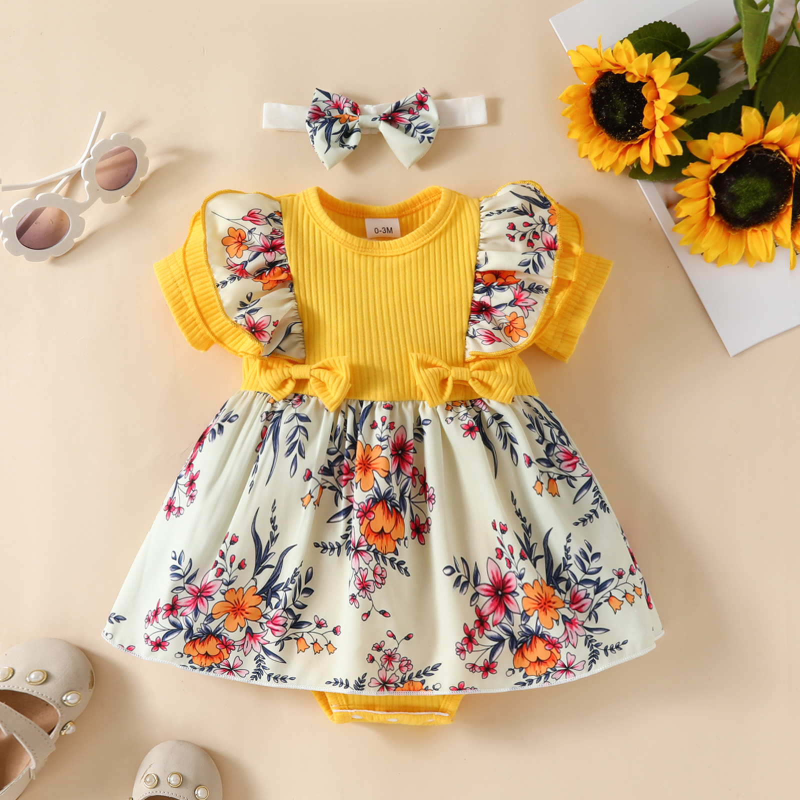 Baby clothing baby girl short sleeve triangle bodysuit+skirt Baby Lace Sweet Summer Triangle Bodysuit Flower Dress + Hoodie