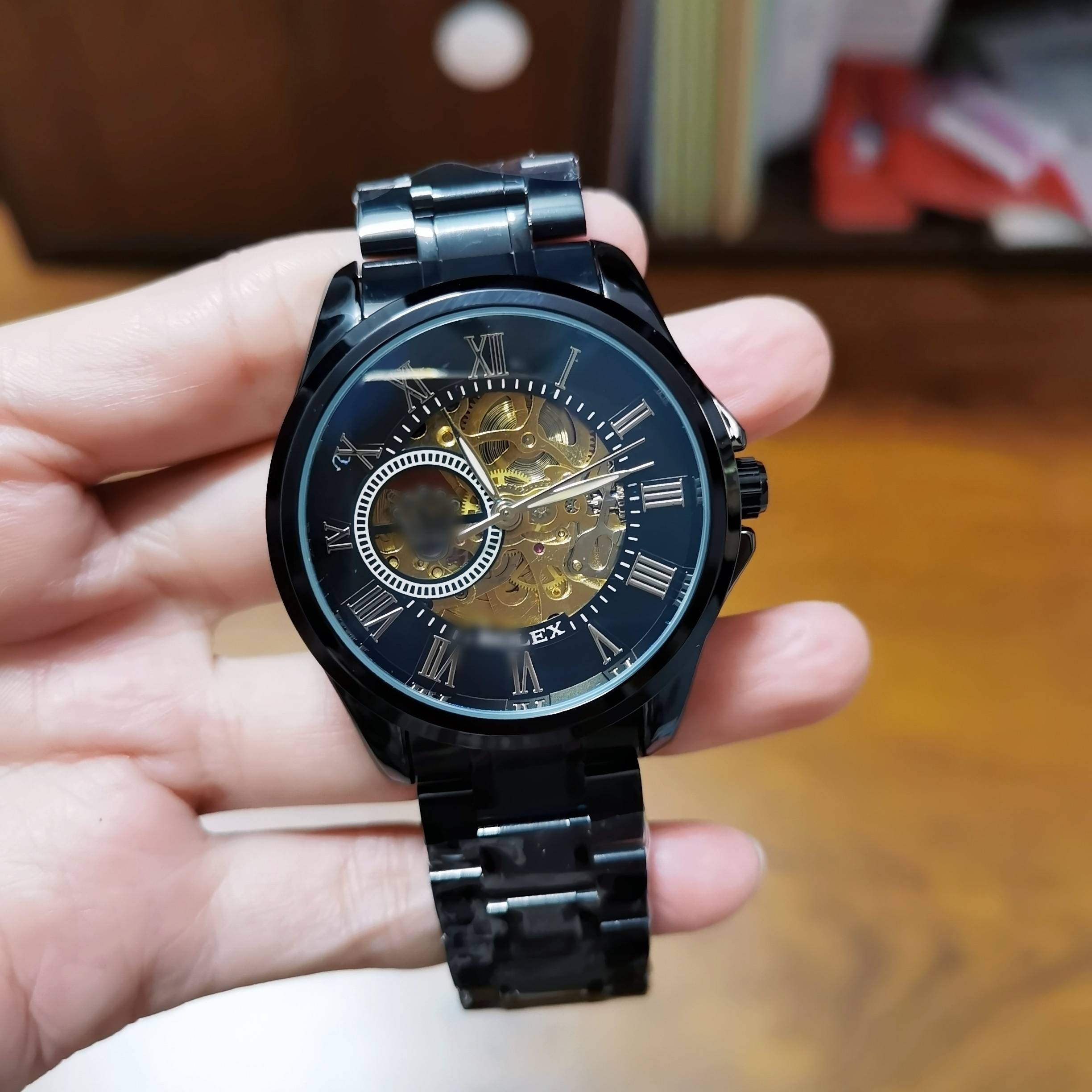 High-Quality New Fully Automatic Mechanical Movement Steel Strip Watch Vacuum Coated Men's Steel Strip Hollow Leisure Watch