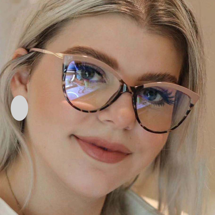 New Tr90 Anti Blu Ray Cat Eye Retro Glasses Frame Hot Selling Personalized Plain Mirror Metal Trendy Glasses