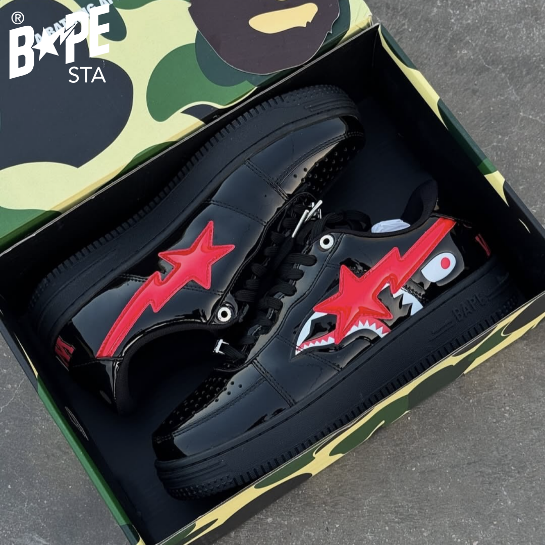 A BATHING-APE Classic BapeSta Shark Shoes Leather Splicing Fashion Board Shoes Air Force No.1 Board Shoes Unisex