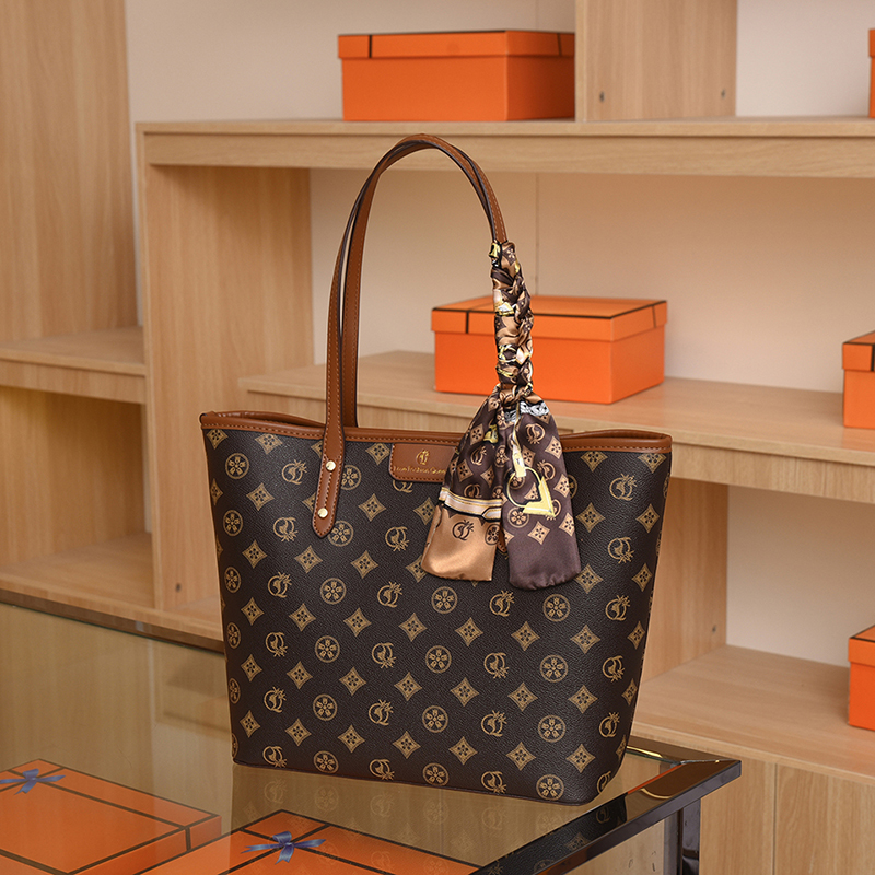 Popular This Year, Scarves Bag, Large-capacity Brown Tote Bag Ladies New Shoulder Bag, Handbag, Armpit Bag, Gift Bag For Mom