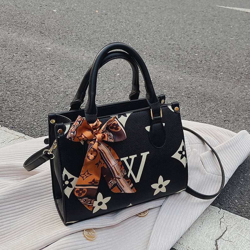 Printed Tote Bag Women's Bag Large Capacity Commuter Bag Beautiful Stylish Shoulder Bag Simple Cross-body Bag