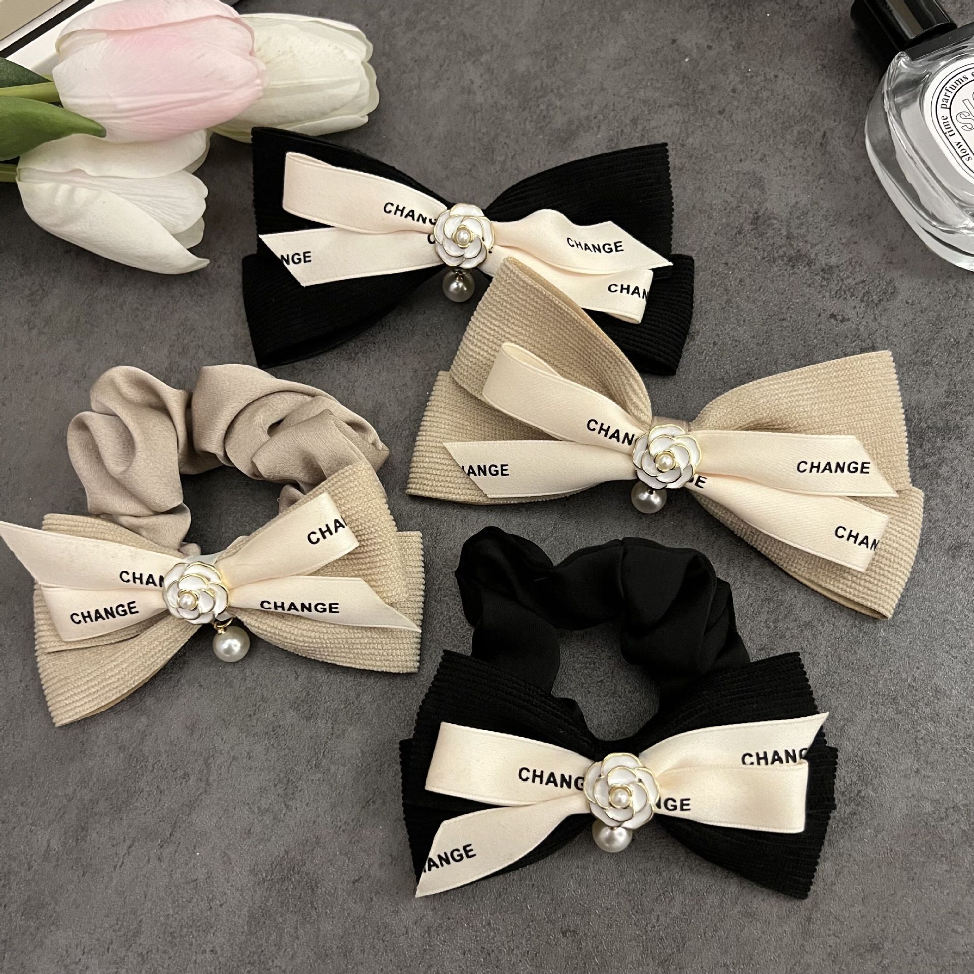 South Korea's new camellia hair circle small fragrant wind bow hair clip black and white letter head rope temperament senior hair accessories female