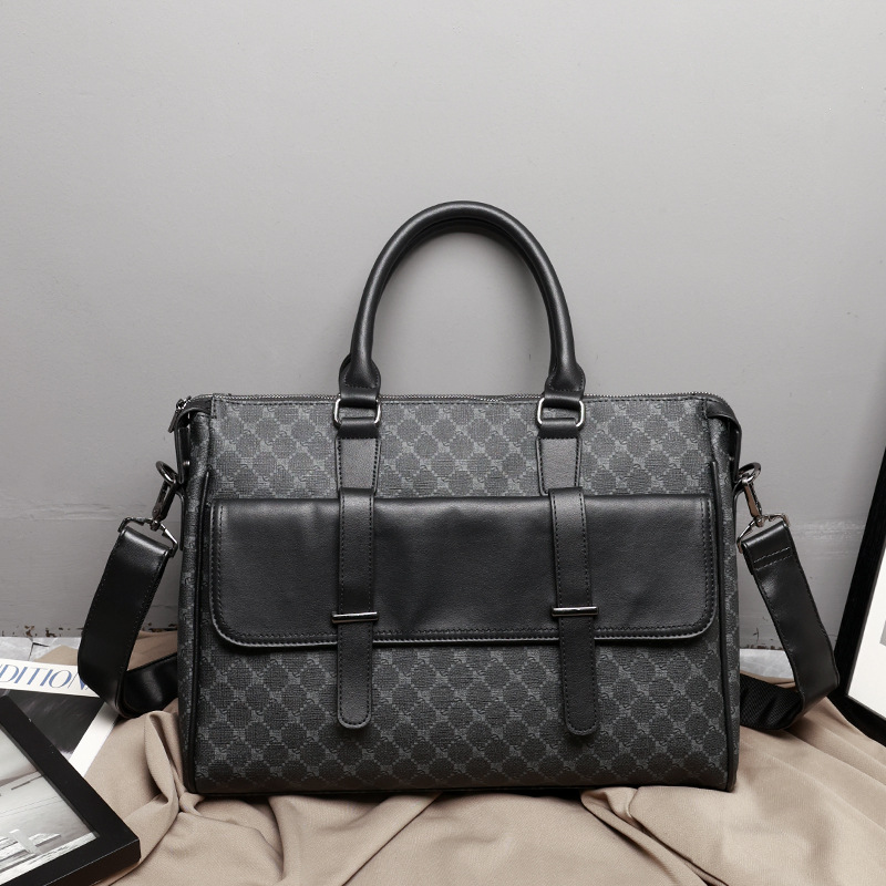 New men's fashion business casual handbag large capacity business trip computer bag crossbody bag