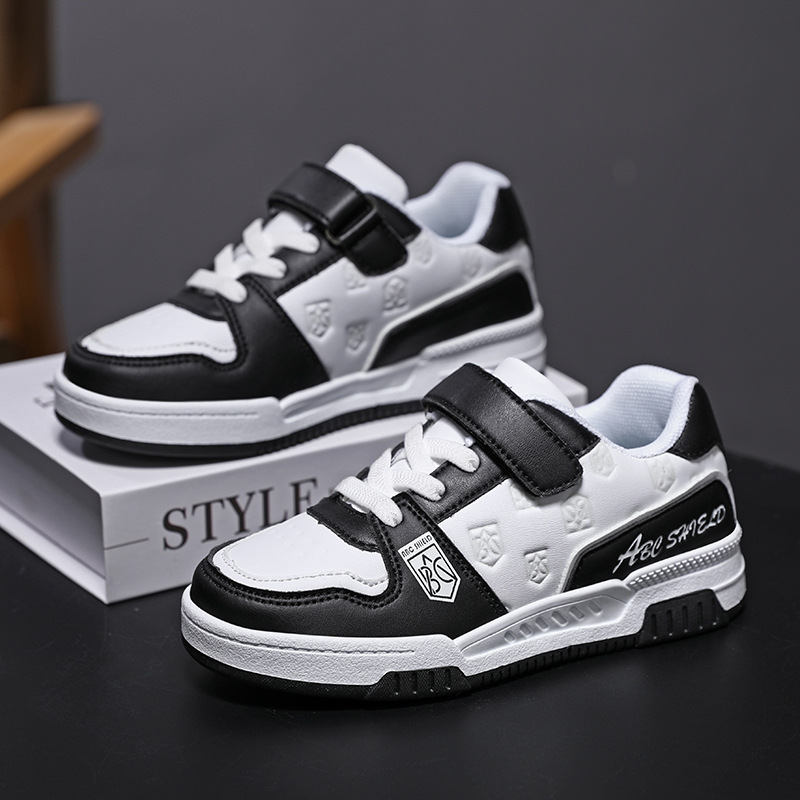 Kid's Clothing Boys' shoes 2024 autumn new school students' shoes comfortable soft-soled sports shoes for children's leather anti-skateboard shoes