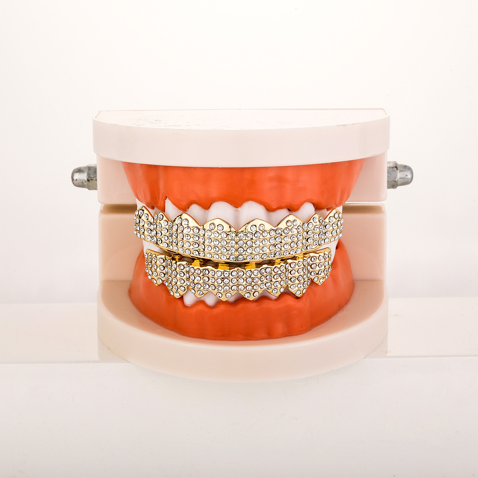 high quality real gold plated gold braces eight teeth full drill hip hop braces teeth grillz